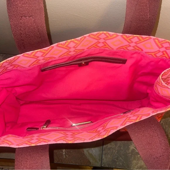 Tory Burch Geometric Pink and Burgundy Tote - Picture 3 of 5